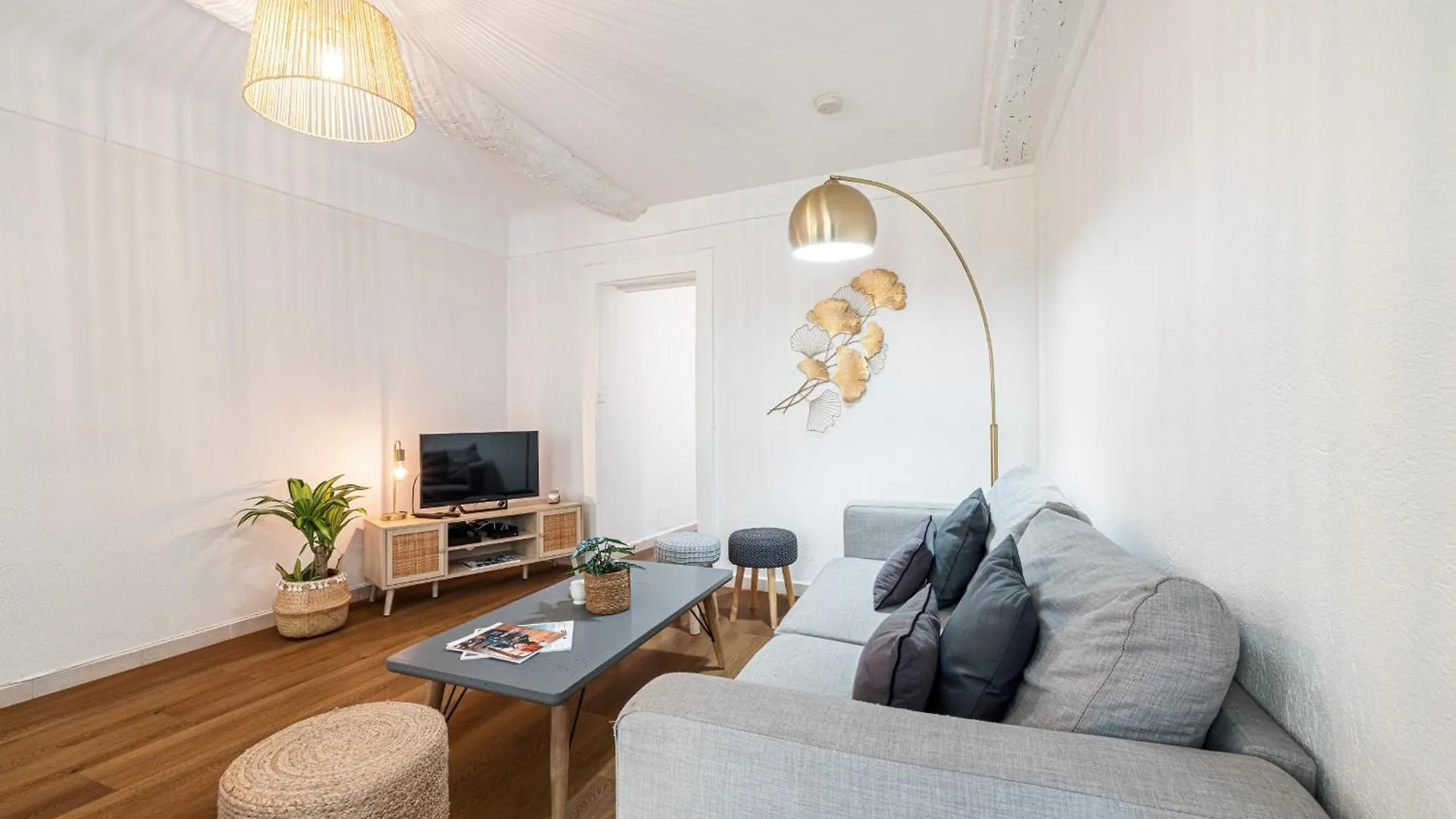 Apartamento 2 Bdr Heart Of The Old Town Niza